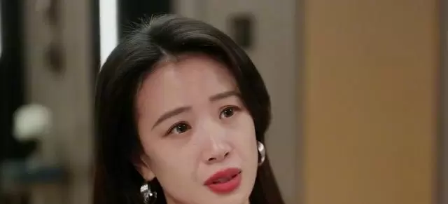 杨采钰《爱情没有神话》周媚角色获赞教科书式情妇演绎：细节真实感重塑都市剧“第三者”叙事逻辑 | 现场图
