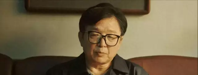 《低智商犯罪》周荣灭口事件引爆剧情转折,王瑞军身份疑云浮出水面 | 资讯配图 《低智商犯罪》周荣灭口事件引爆剧情转折,王瑞军身份疑云浮出水面 | 资讯配图